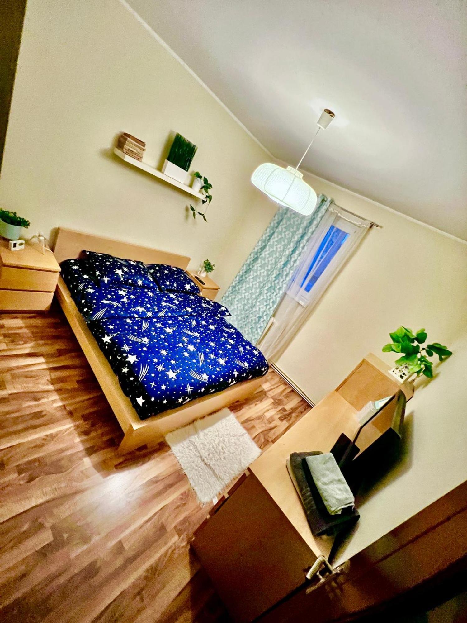 Boulevard Rose Apartment Alba Iulia Bagian luar foto