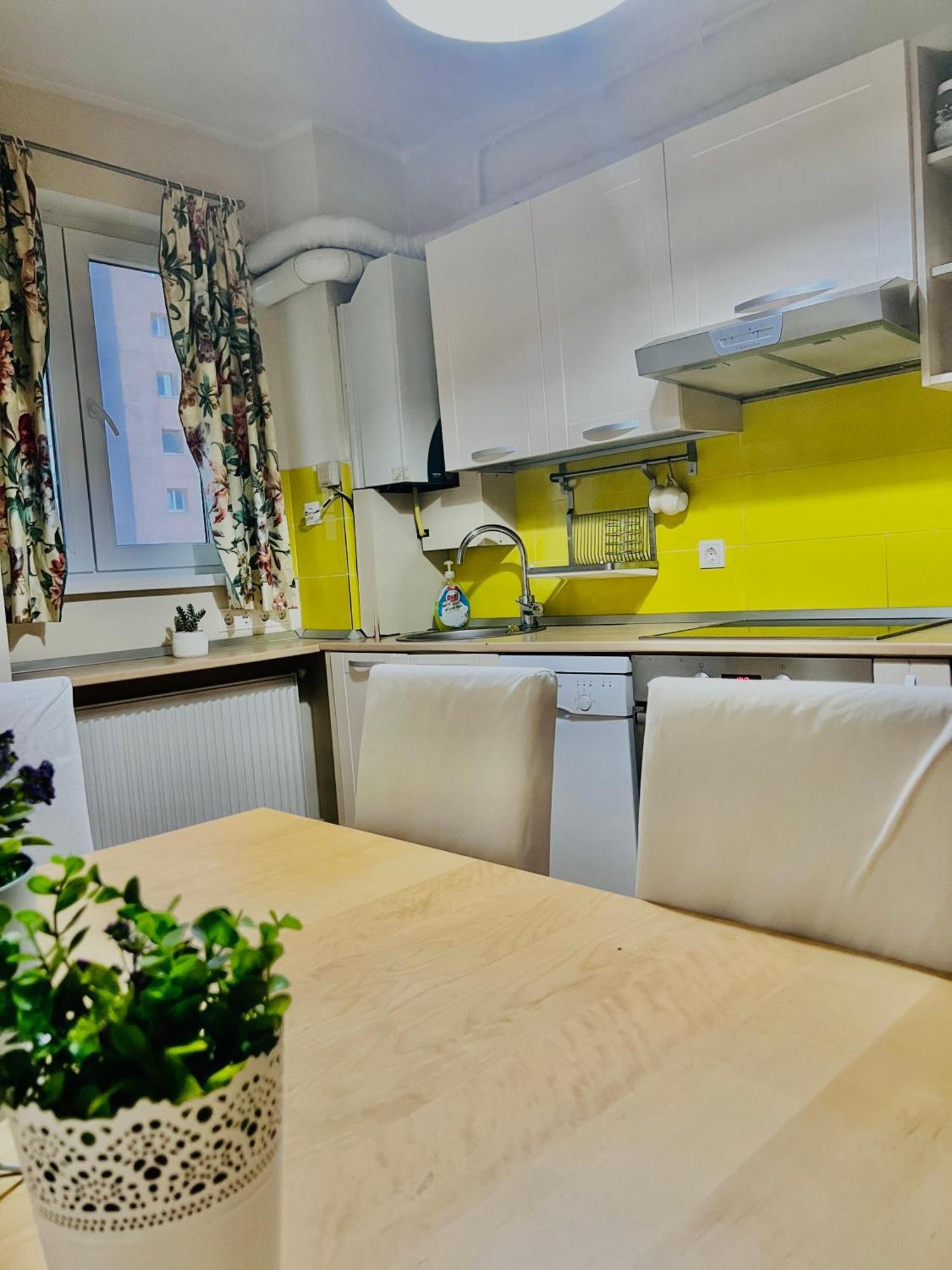Boulevard Rose Apartment Alba Iulia Bagian luar foto